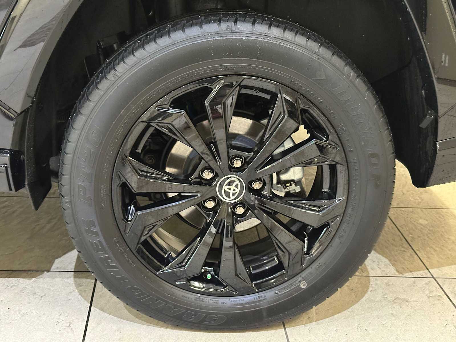 Thumbnail: 2025 Toyota RAV4 - 8