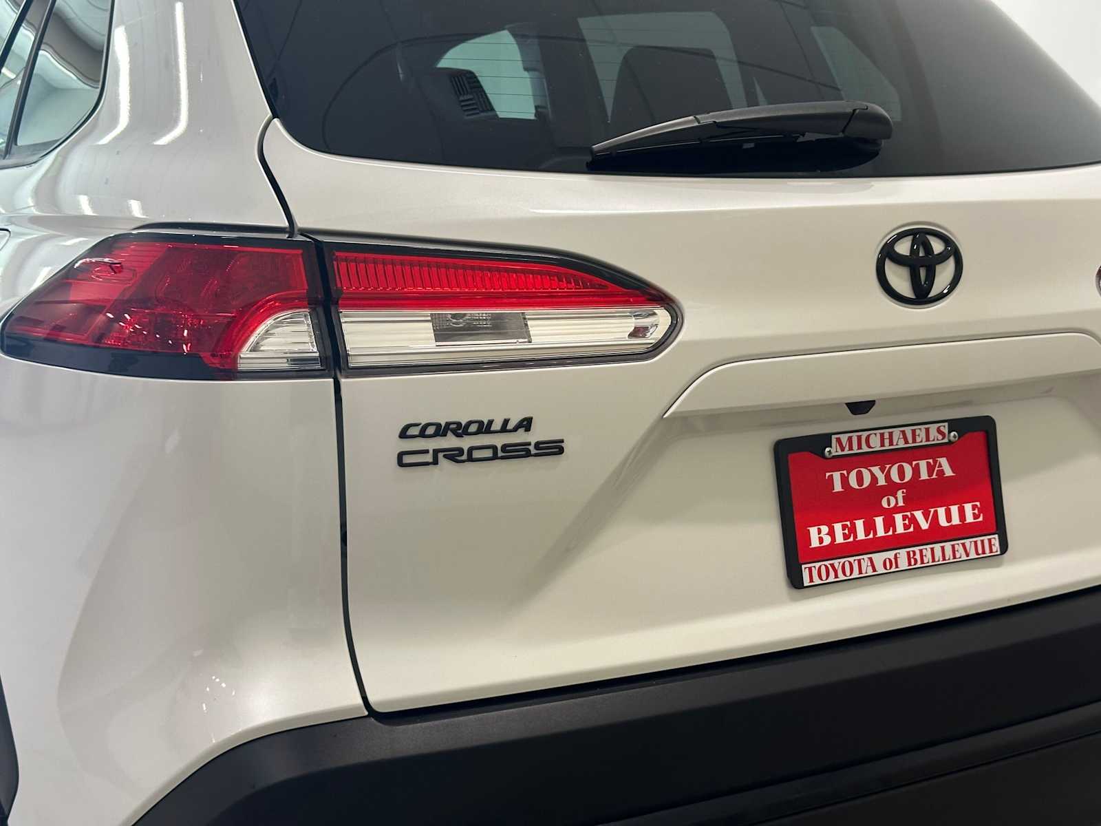 Thumbnail: 2024 Toyota Corolla Cross - 7