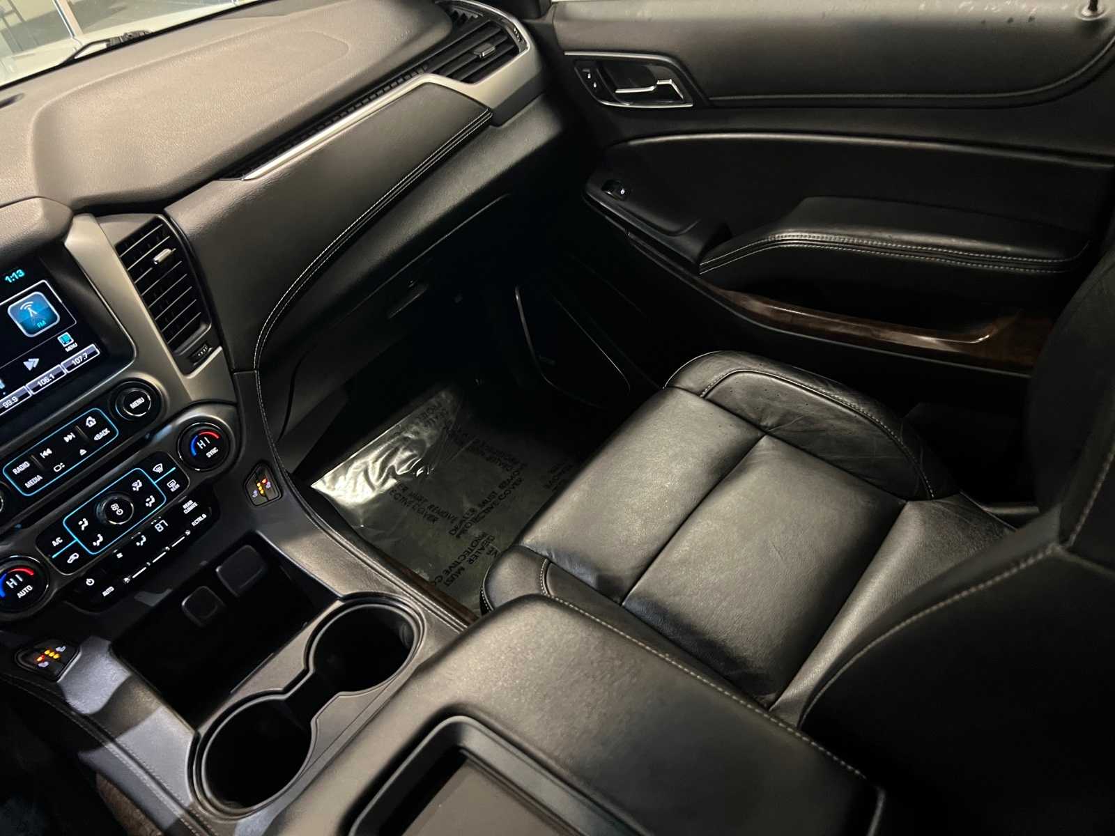 Thumbnail: 2015 Chevrolet Tahoe - 11