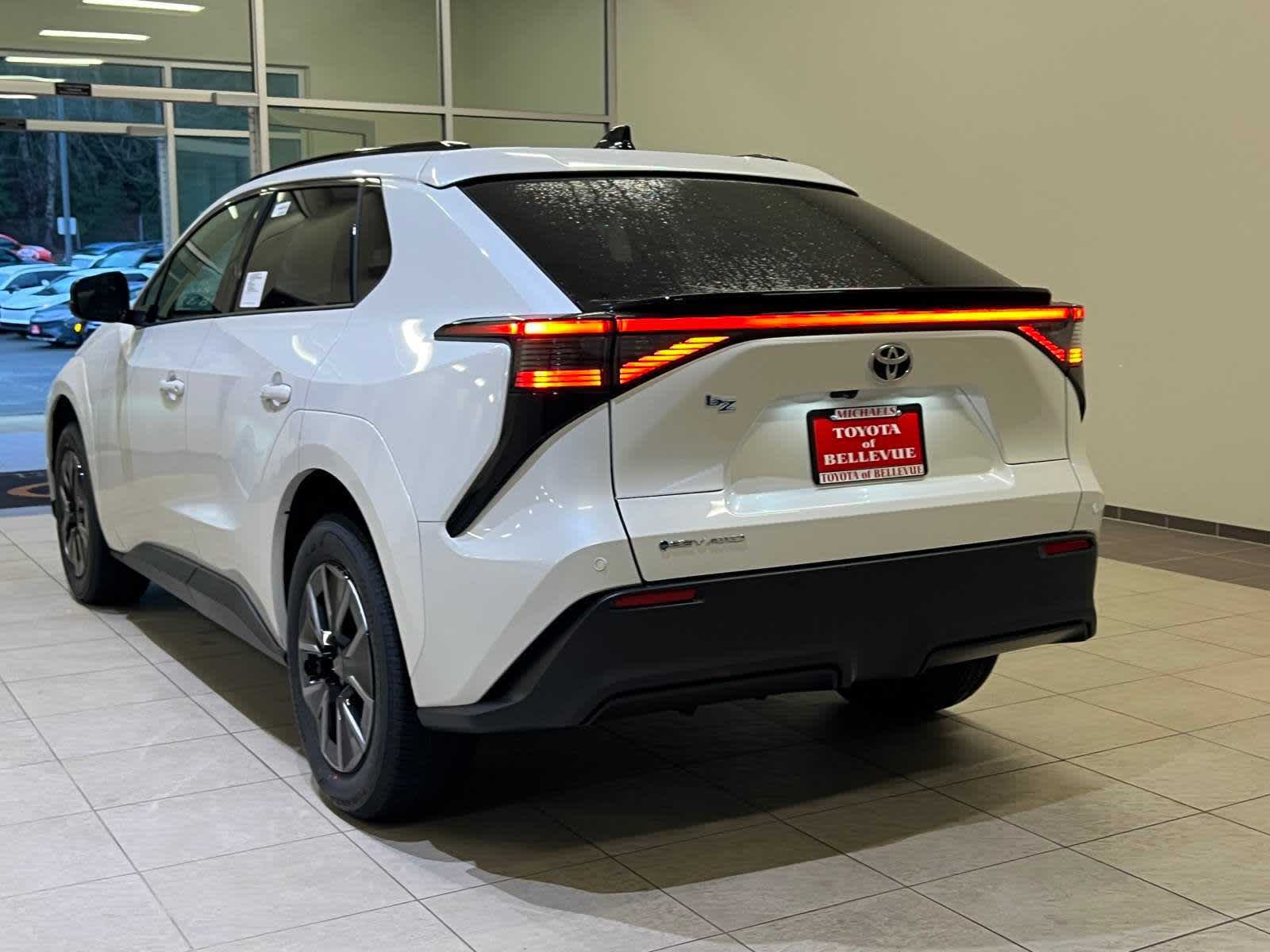 Thumbnail: 2026 Toyota bZ - 4