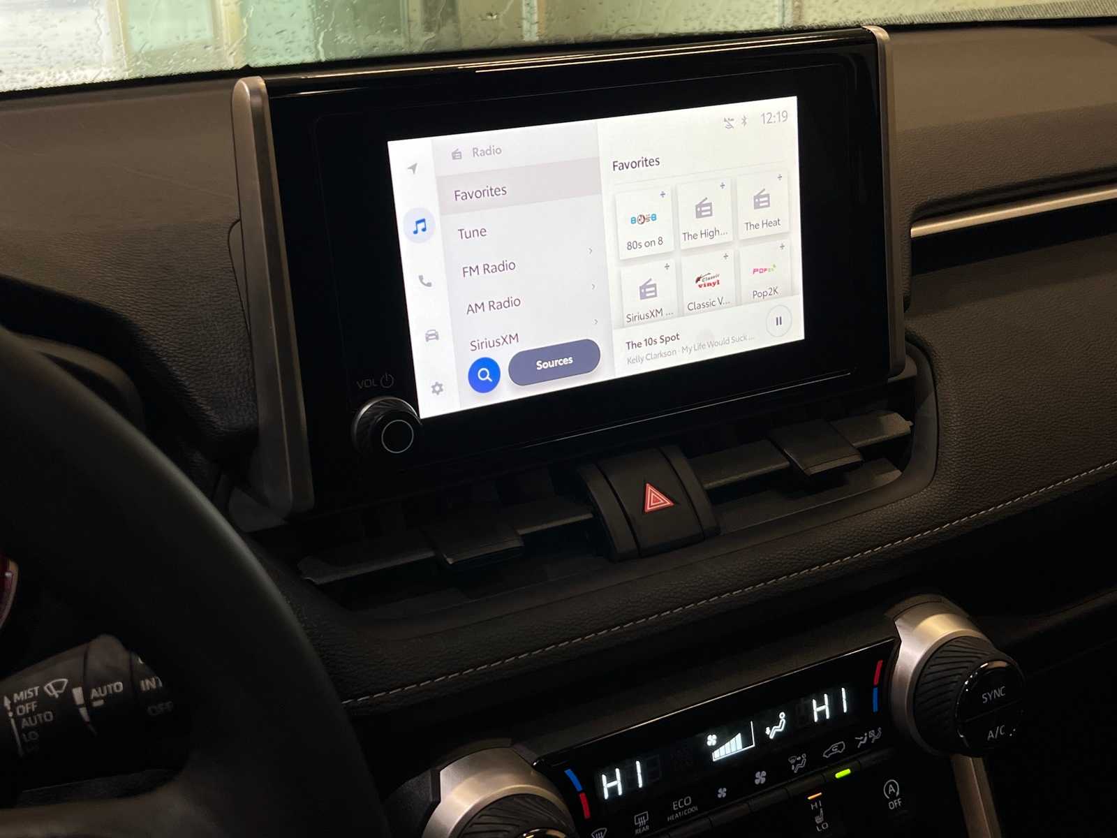 Thumbnail: 2025 Toyota RAV4 - 26