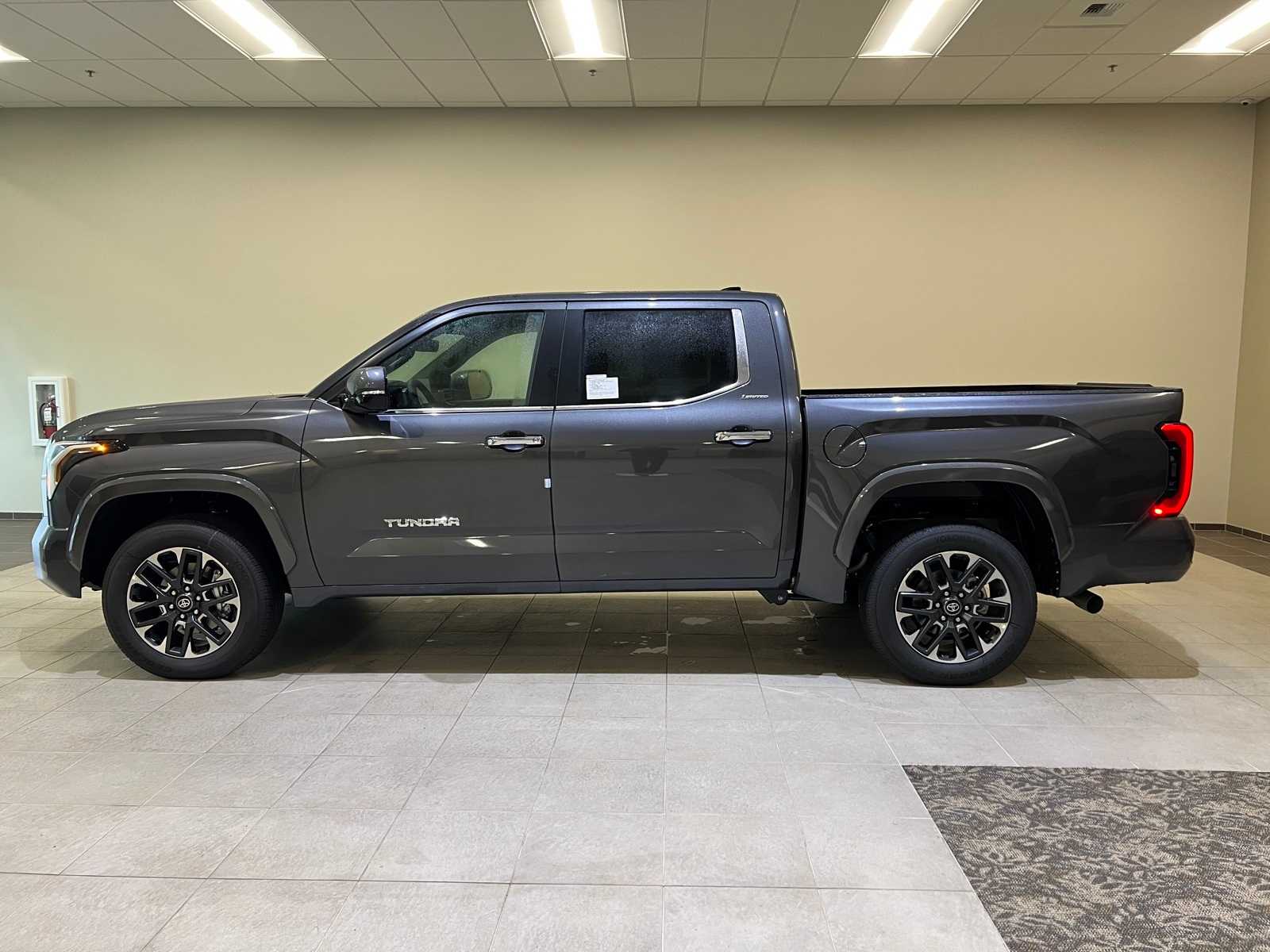 Thumbnail: 2026 Toyota Tundra - 3