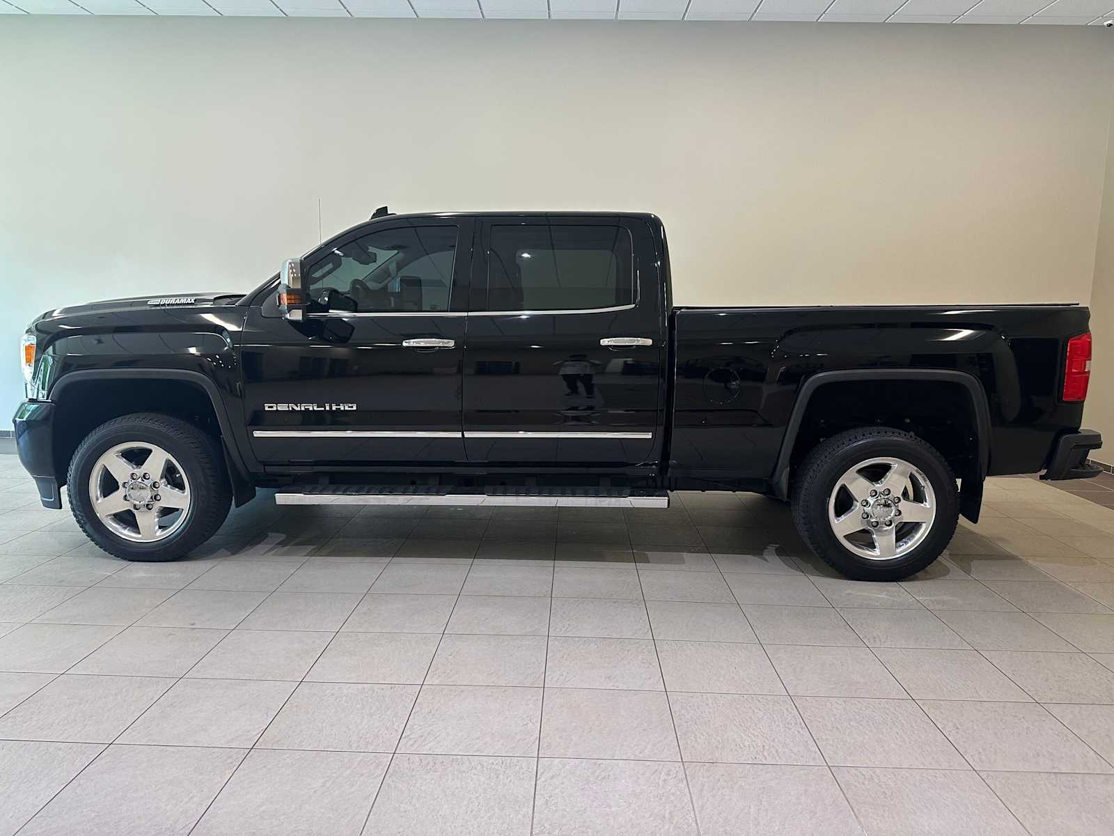 Thumbnail: 2018 GMC Sierra 3500 - 3