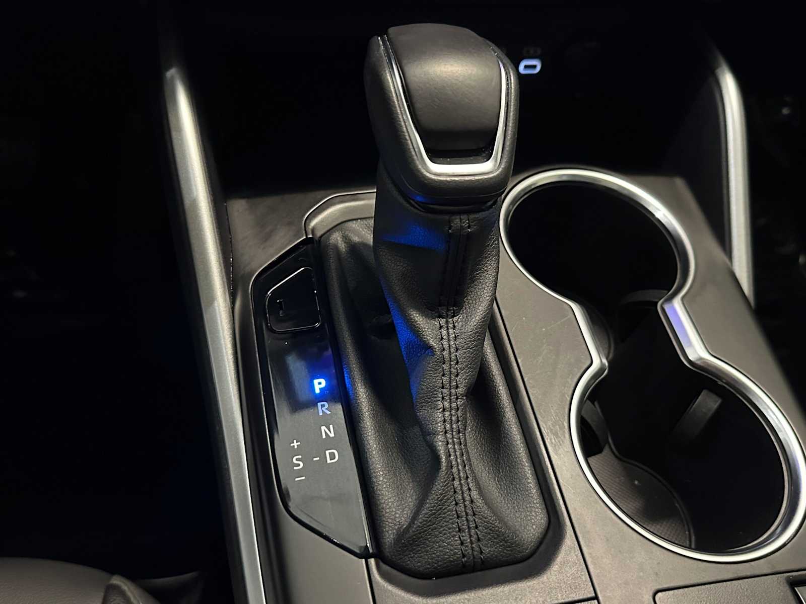 Thumbnail: 2024 Toyota Highlander - 15