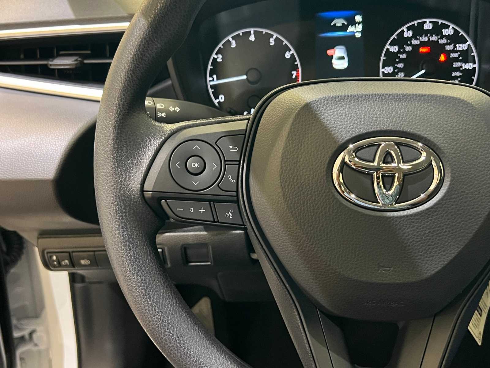 Thumbnail: 2025 Toyota Corolla - 21