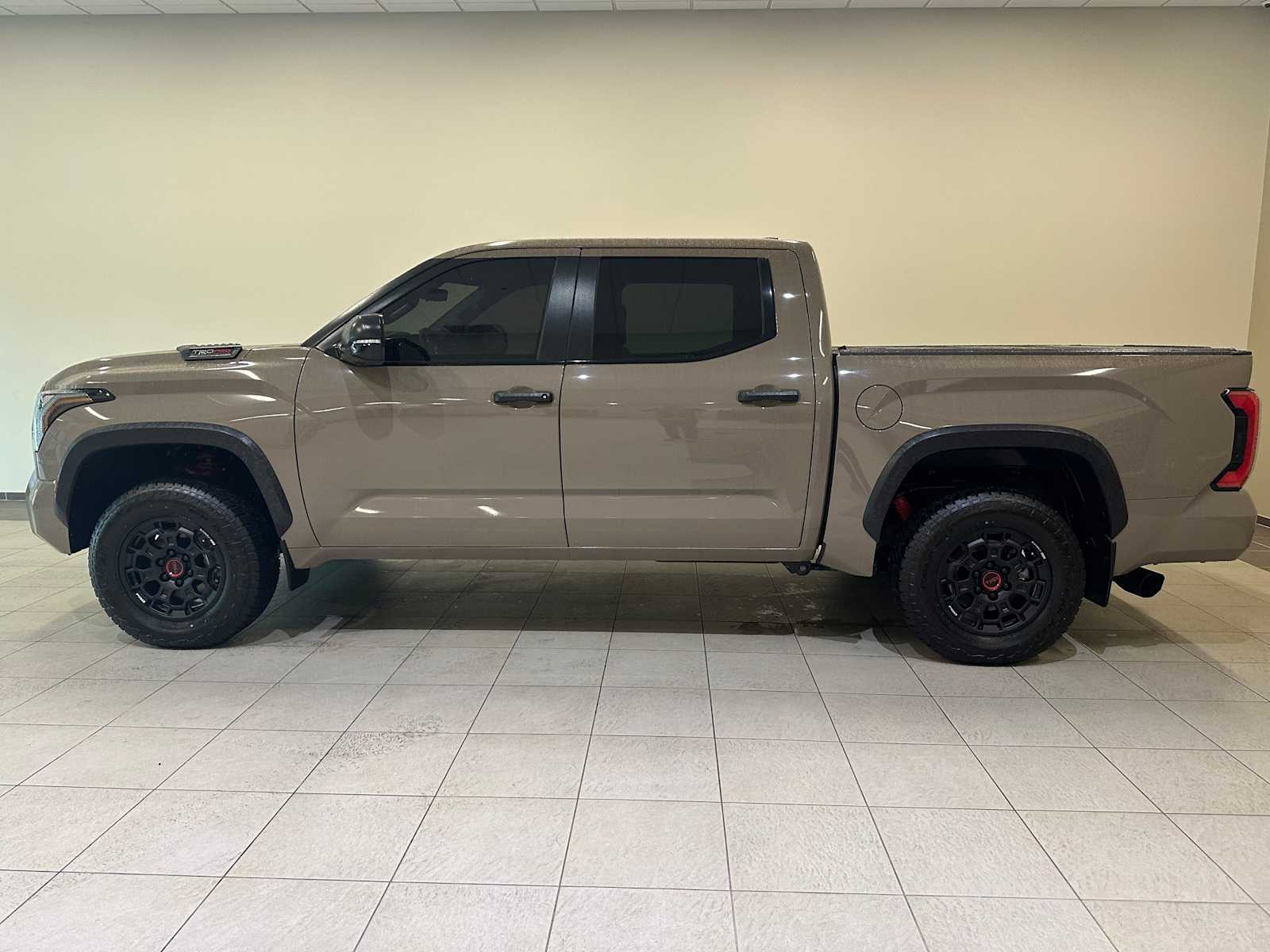 Thumbnail: 2025 Toyota Tundra - 3