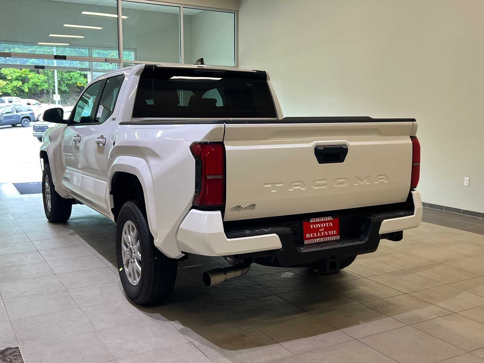 Thumbnail: 2025 Toyota Tacoma - 4
