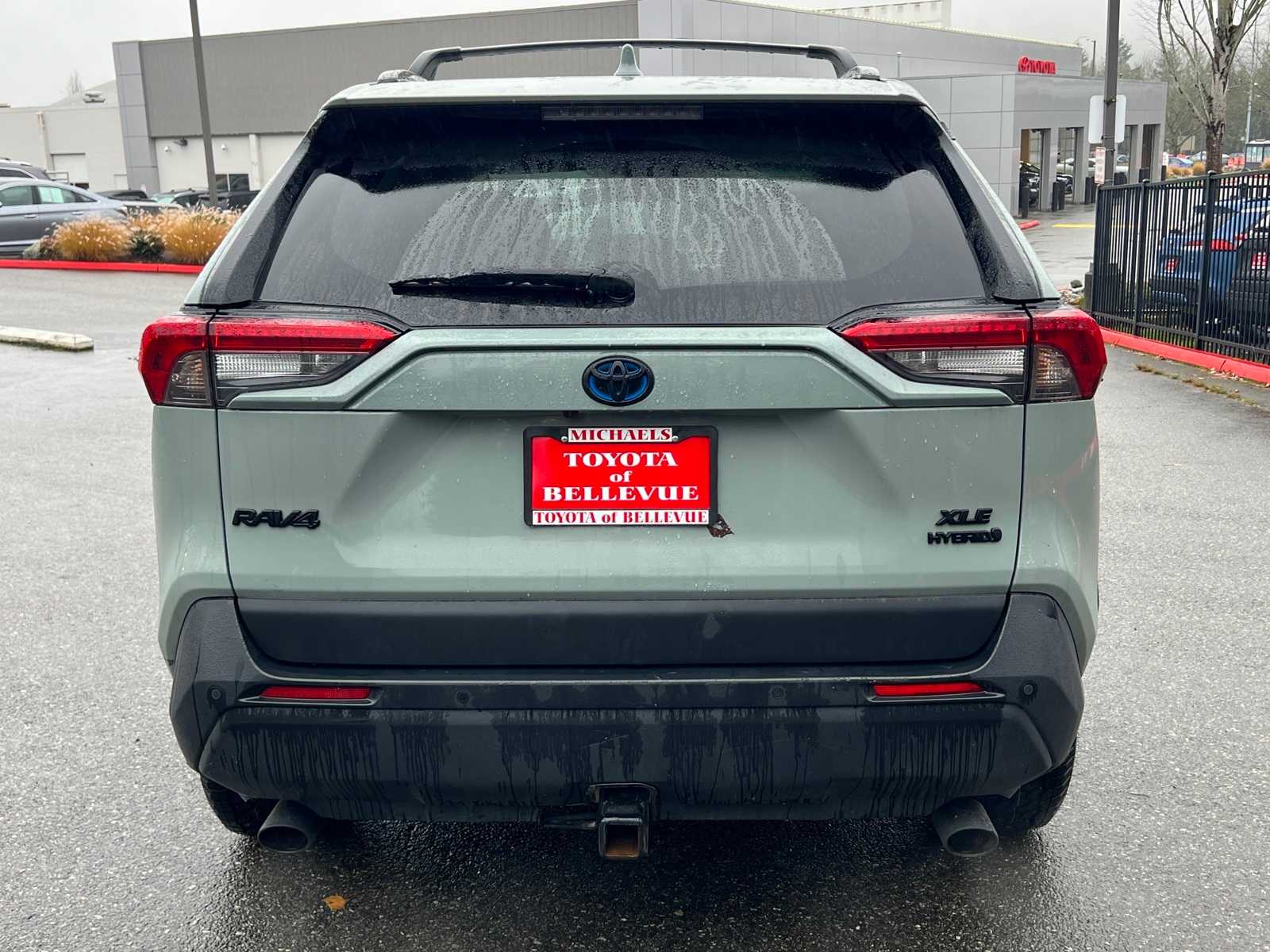 Thumbnail: 2021 Toyota RAV4 - 8