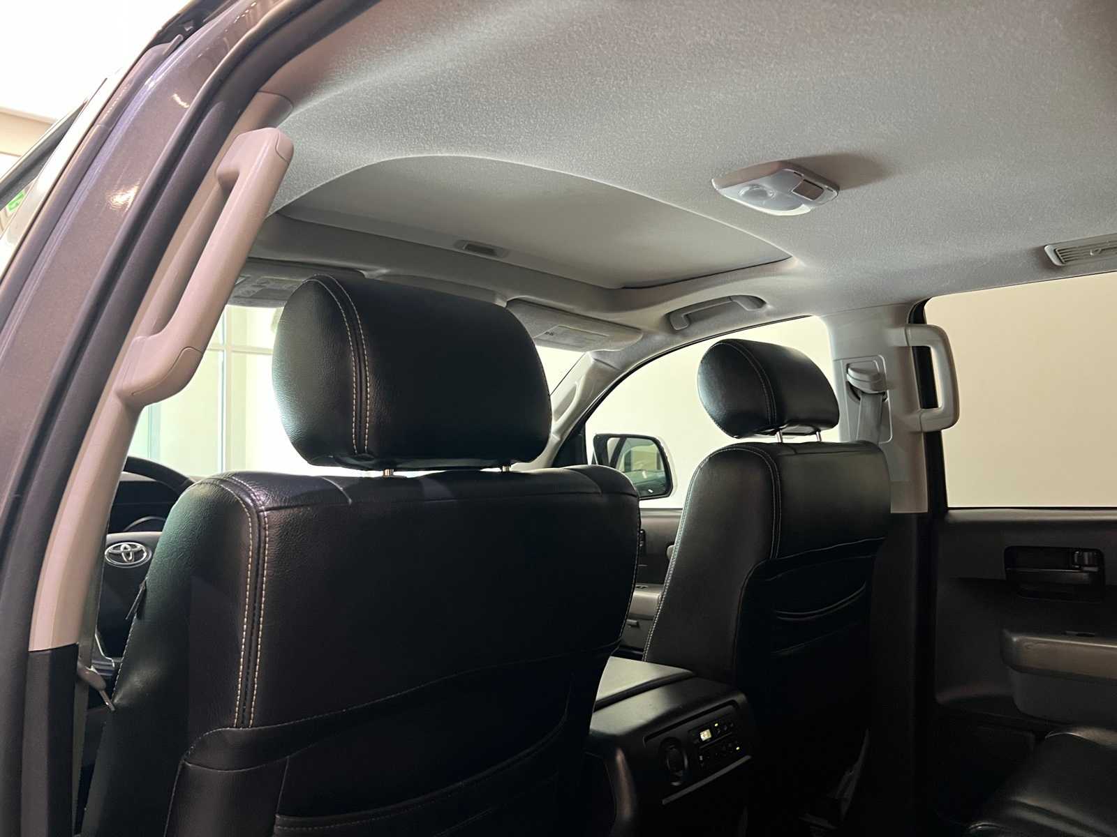Thumbnail: 2018 Toyota Sequoia - 12