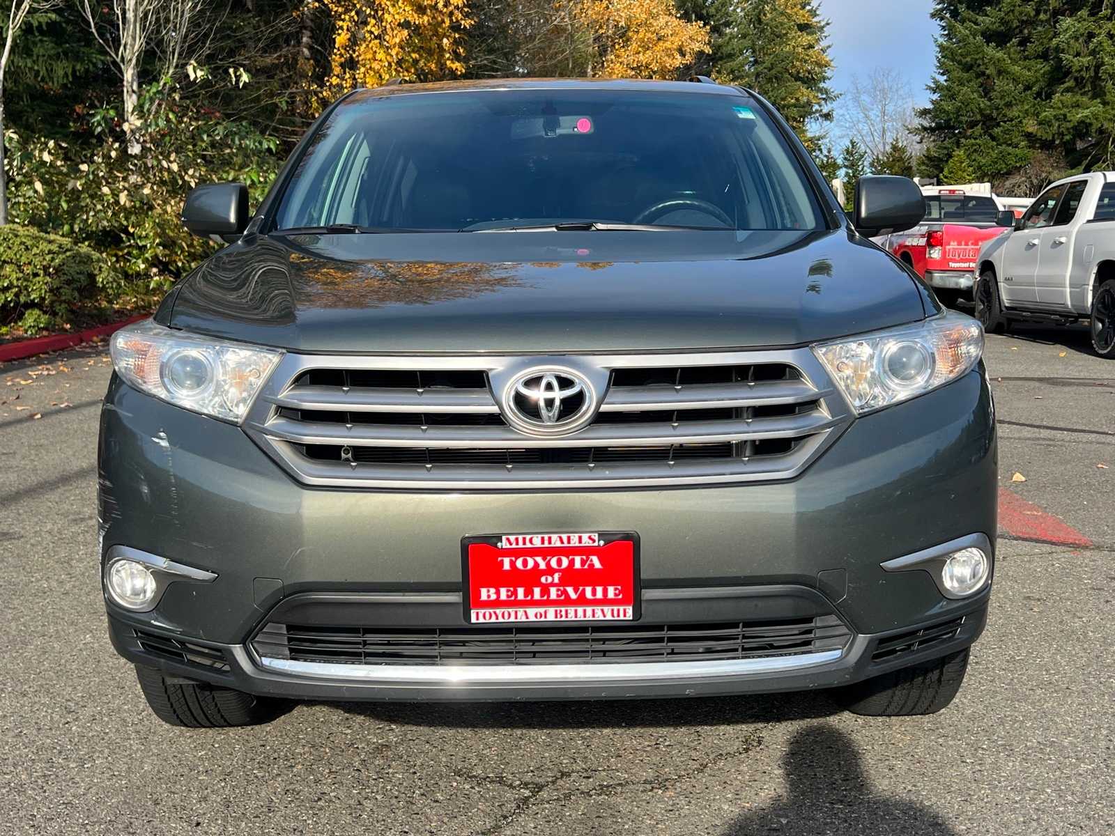 Thumbnail: 2013 Toyota Highlander - 2