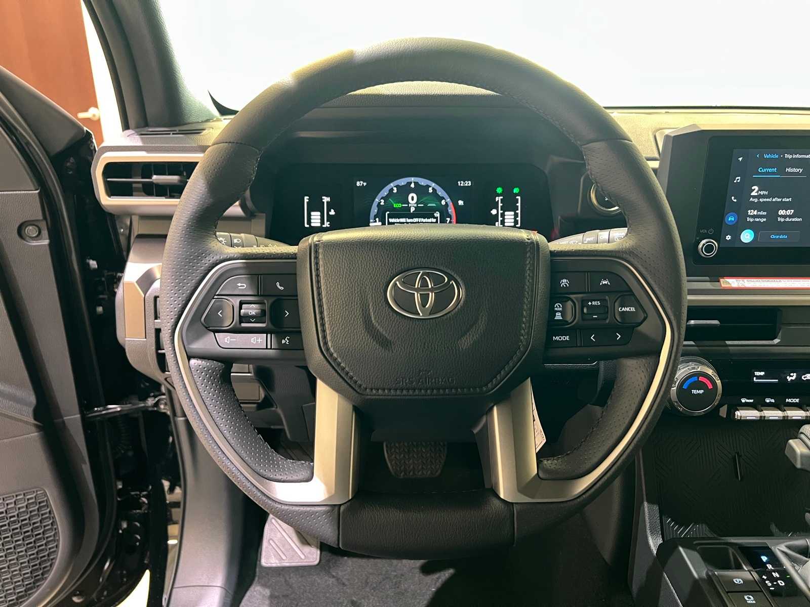 Thumbnail: 2025 Toyota 4Runner - 19