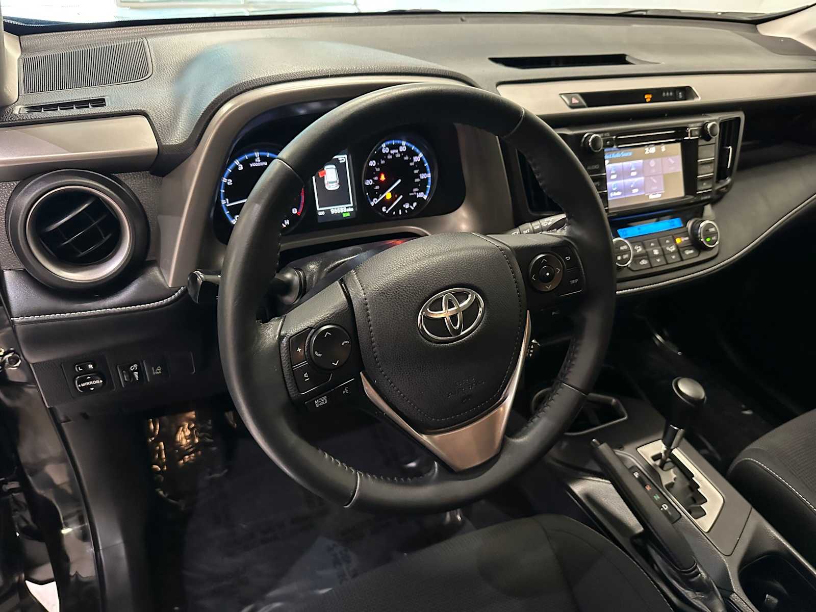 Thumbnail: 2017 Toyota RAV4 - 2