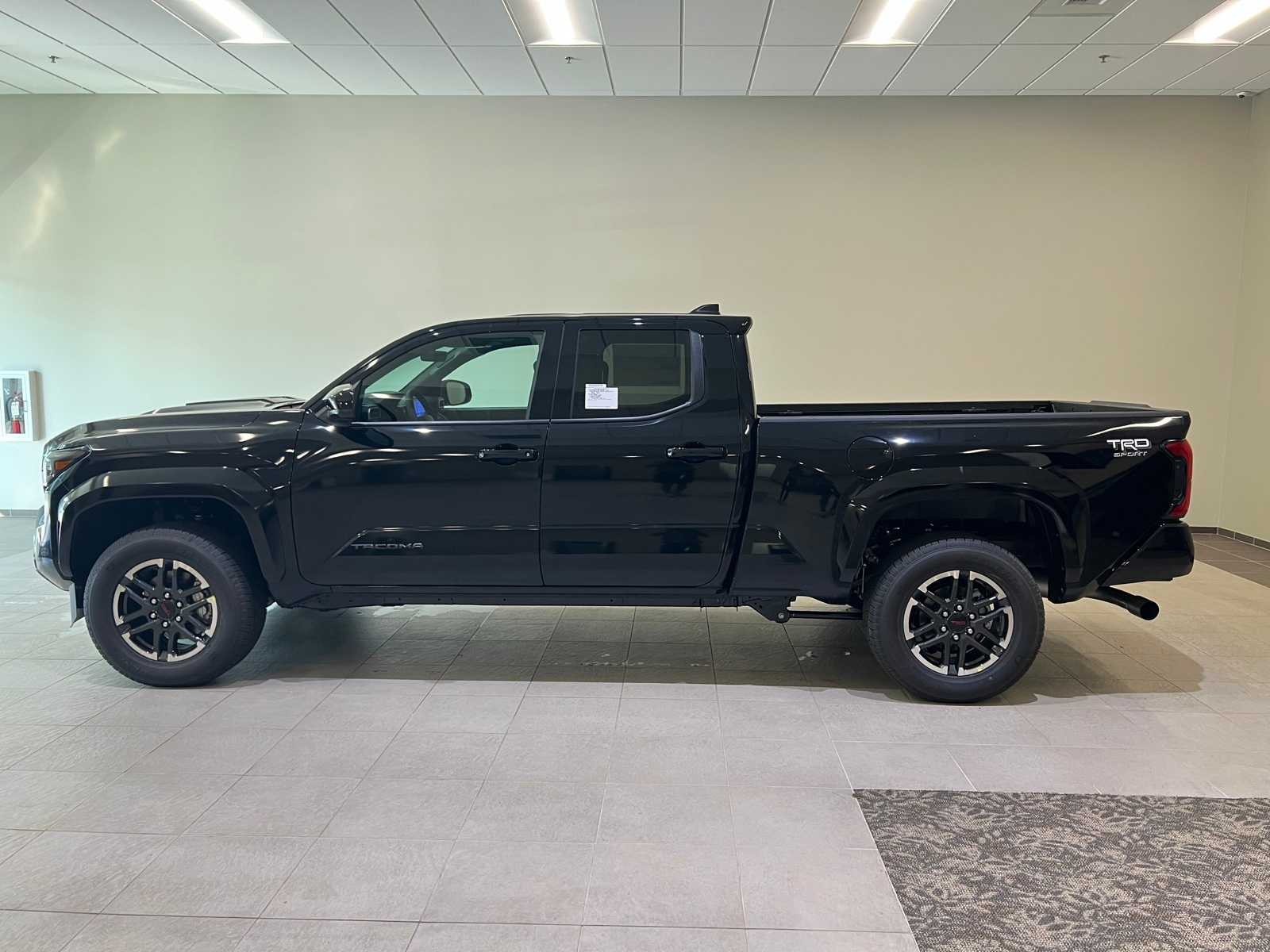 Thumbnail: 2025 Toyota Tacoma - 3