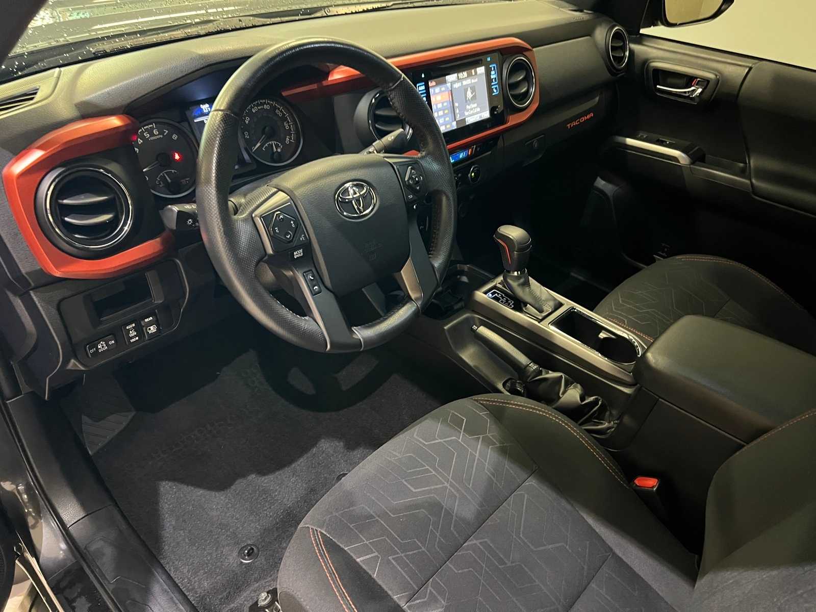 Thumbnail: 2017 Toyota Tacoma - 2