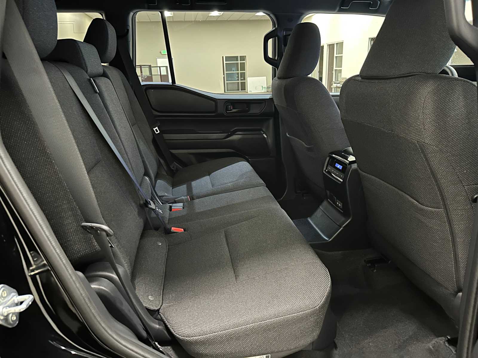 Thumbnail: 2025 Toyota Land Cruiser - 27