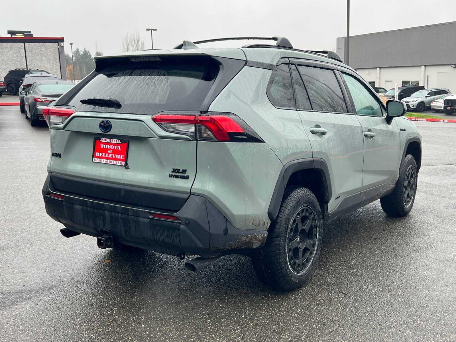 Thumbnail: 2021 Toyota RAV4 - 7