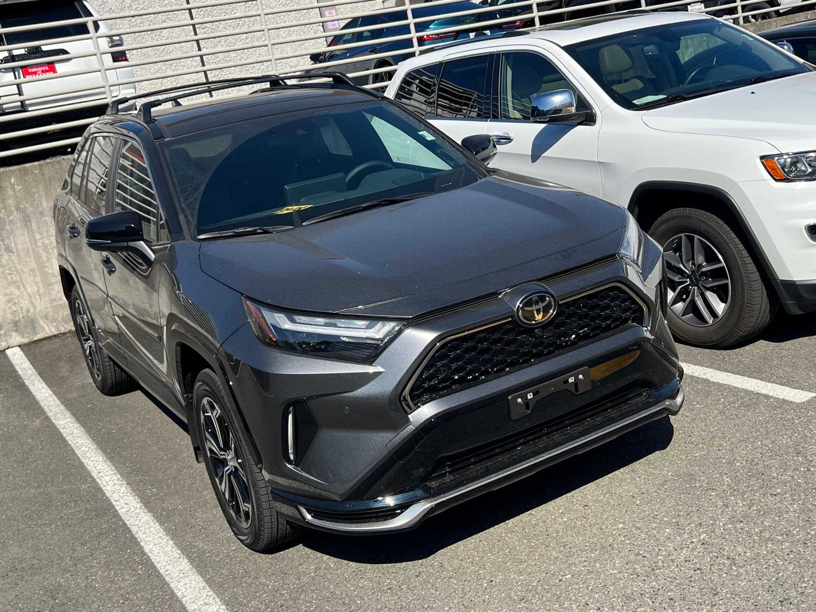 Thumbnail: 2025 Toyota RAV4 - 3