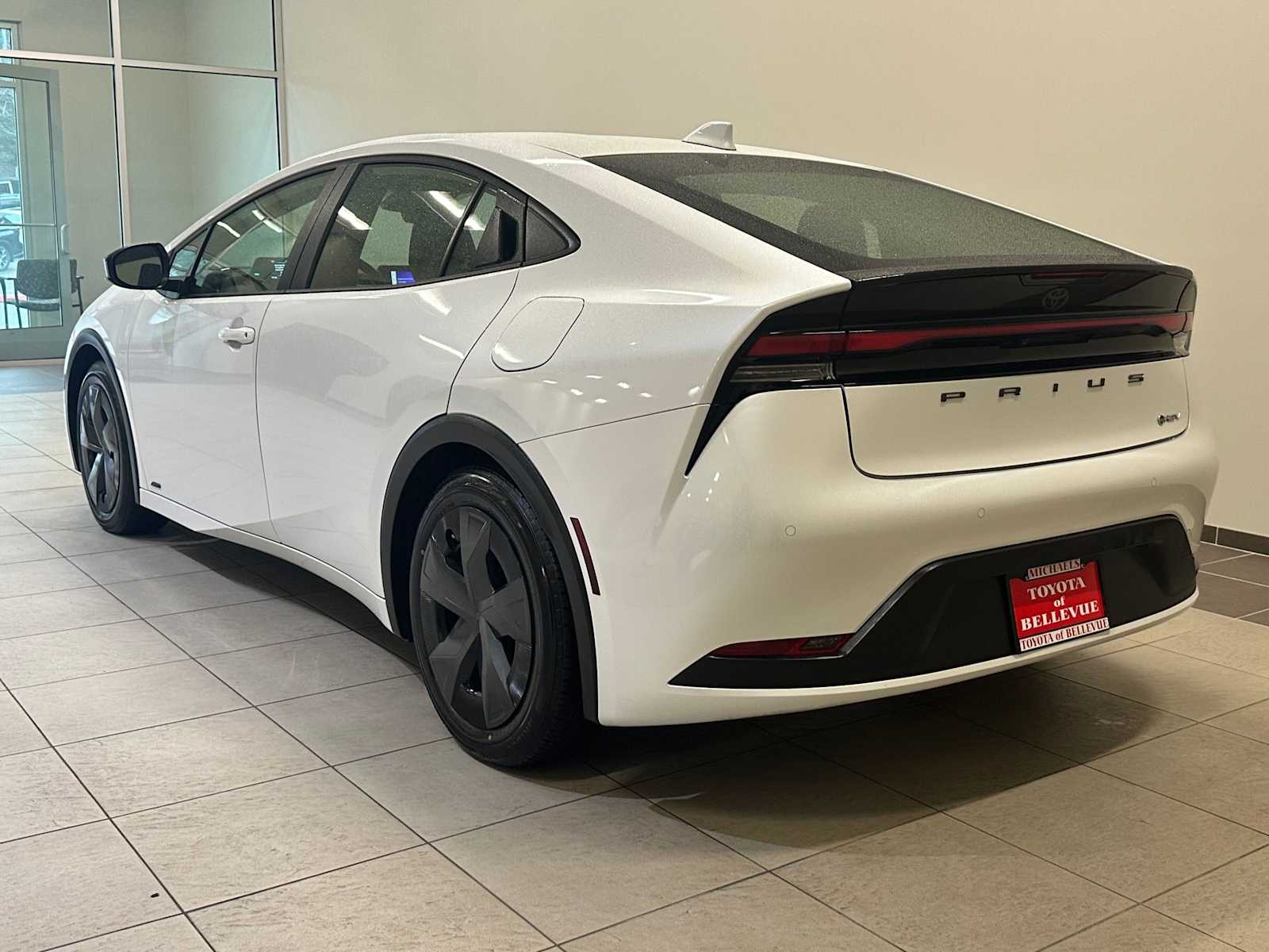 Thumbnail: 2024 Toyota Prius - 4