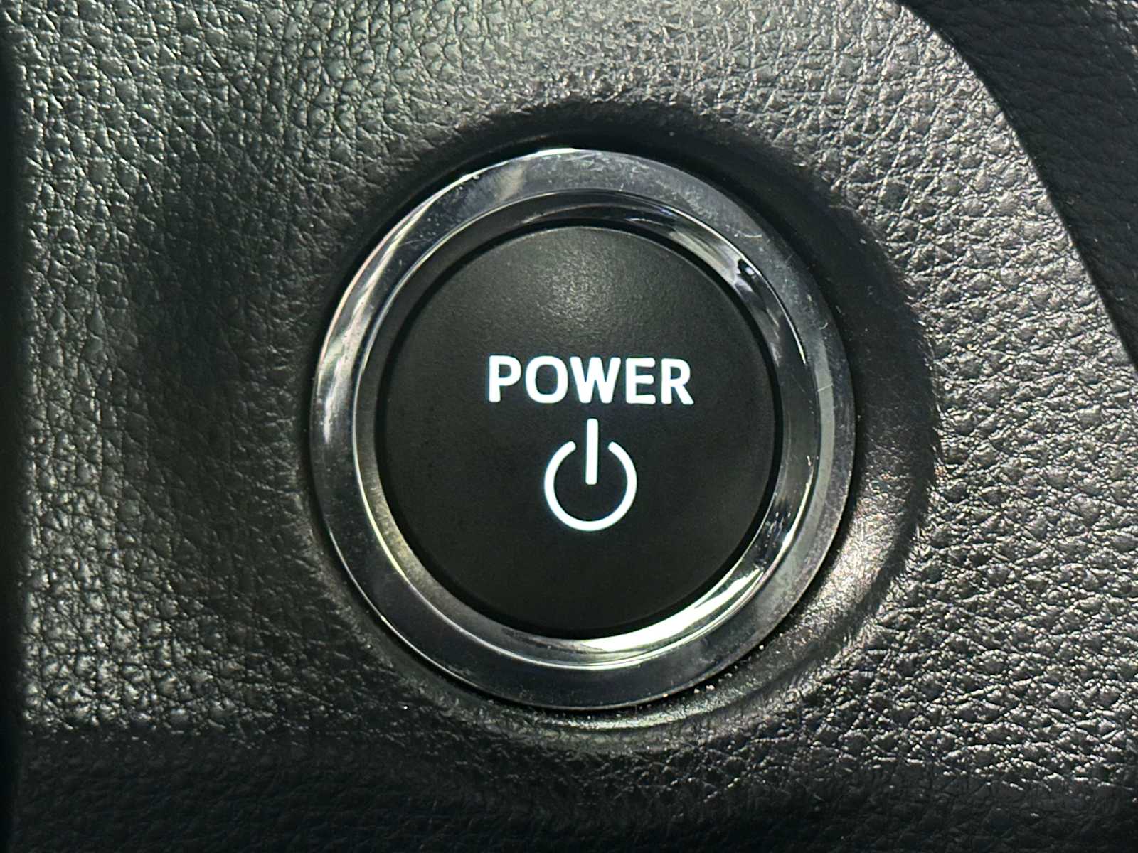 Thumbnail: 2025 Toyota RAV4 - 19