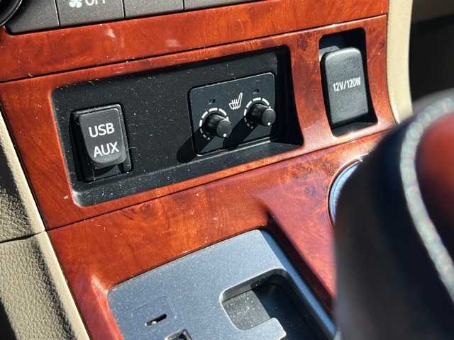 Thumbnail: 2011 Toyota Highlander - 28
