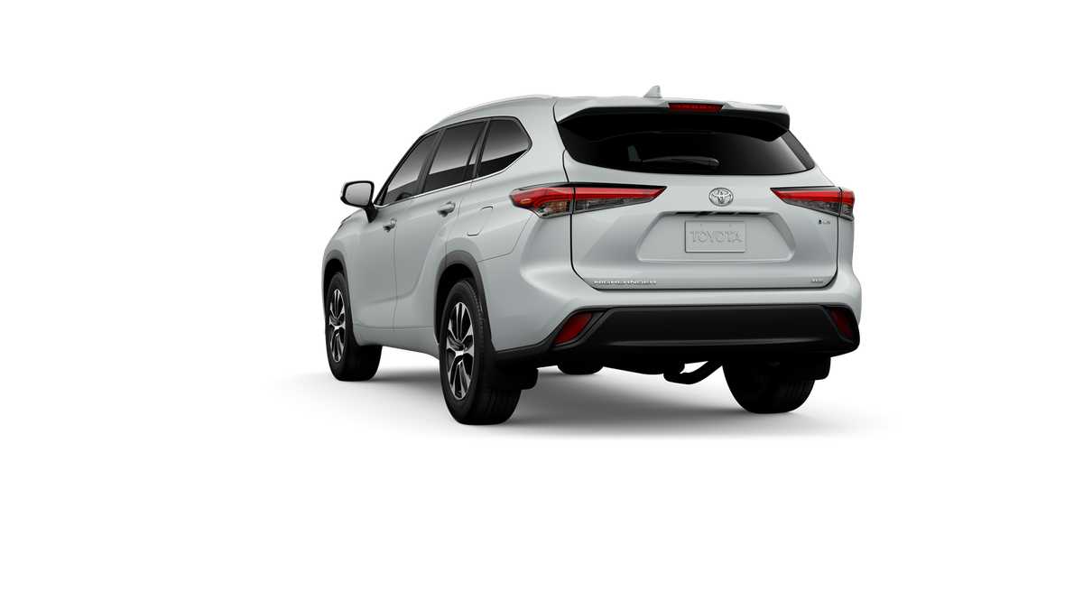 Thumbnail: 2026 Toyota Highlander - 7