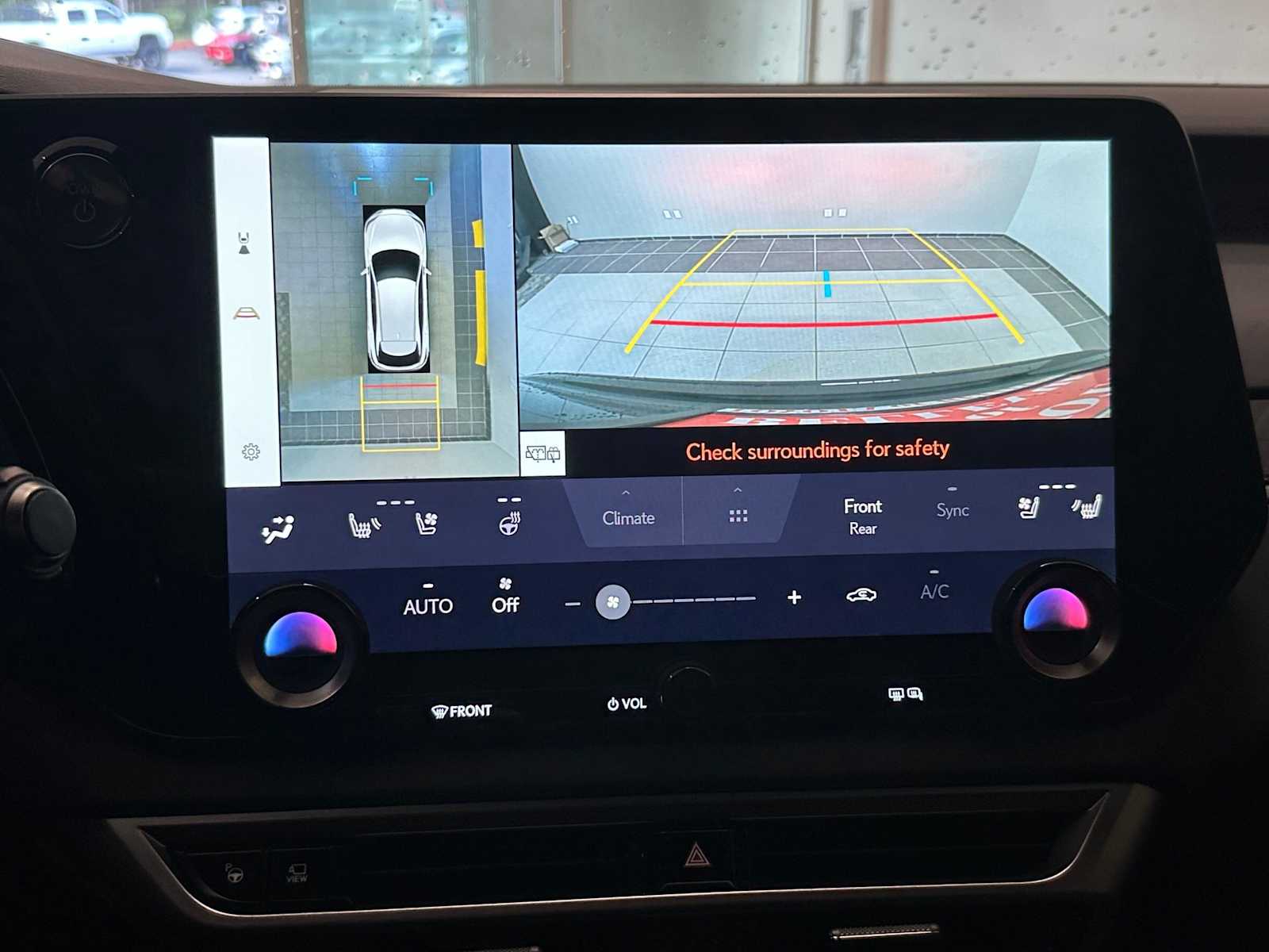 Thumbnail: 2025 Lexus RX - 14