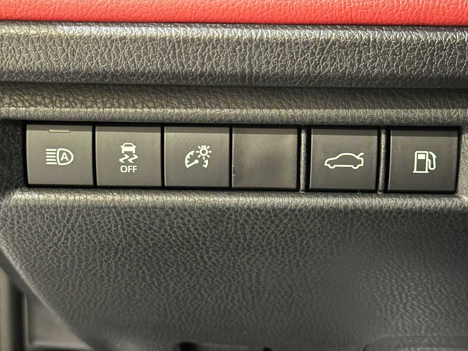 Thumbnail: 2026 Toyota Camry - 19