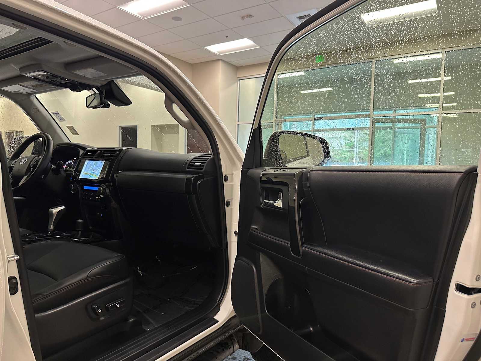 Thumbnail: 2023 Toyota 4Runner - 29