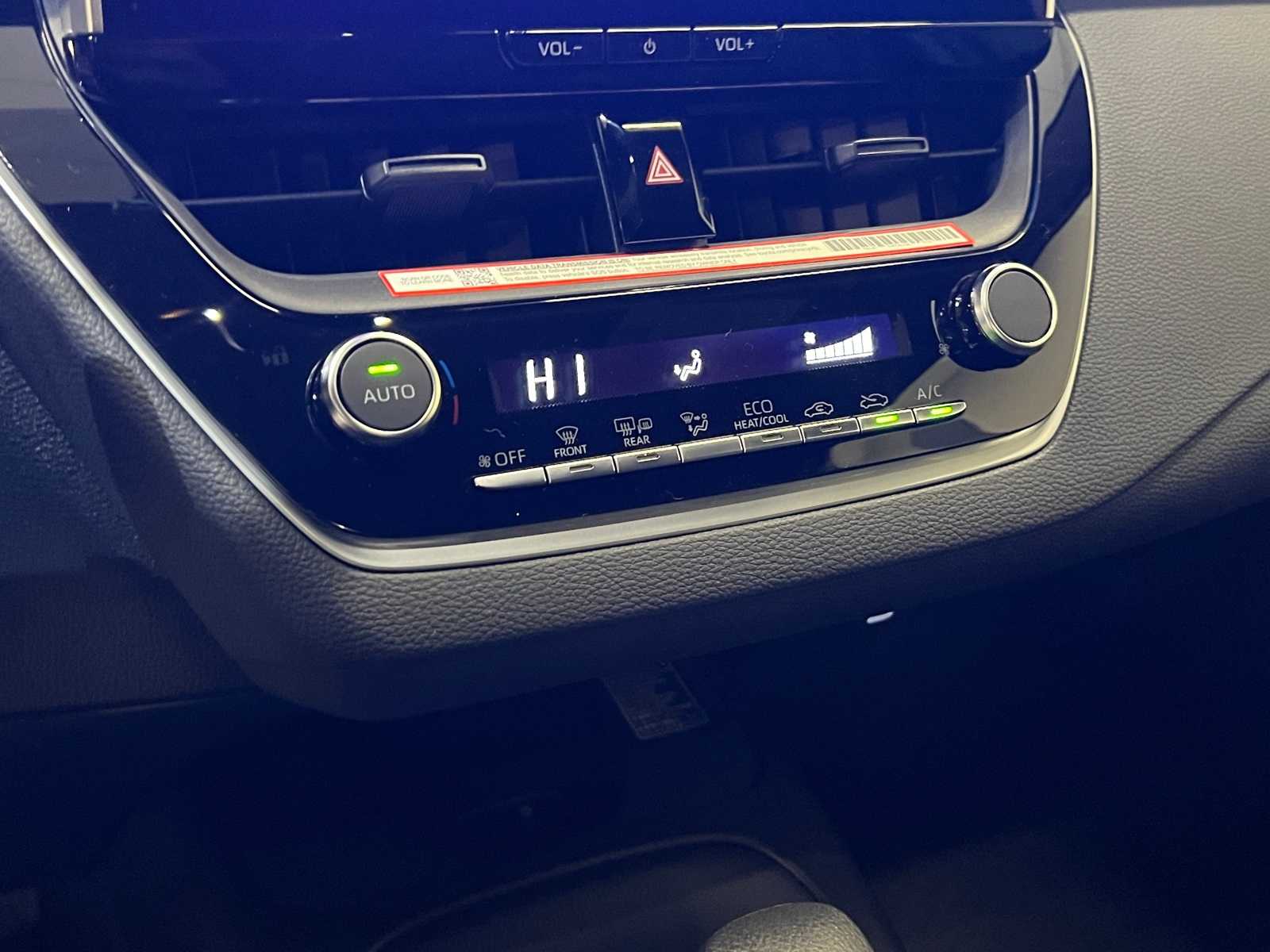 Thumbnail: 2026 Toyota Corolla - 28