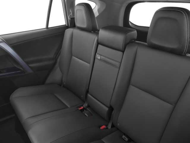 Thumbnail: 2018 Toyota RAV4 - 9