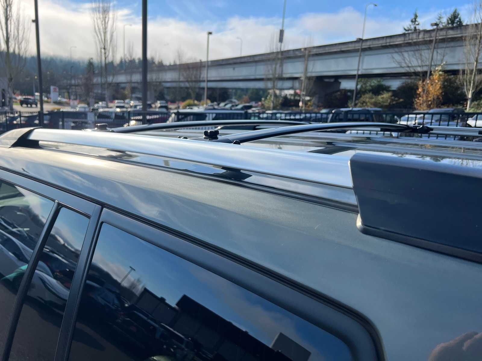 Thumbnail: 2013 Toyota Highlander - 8