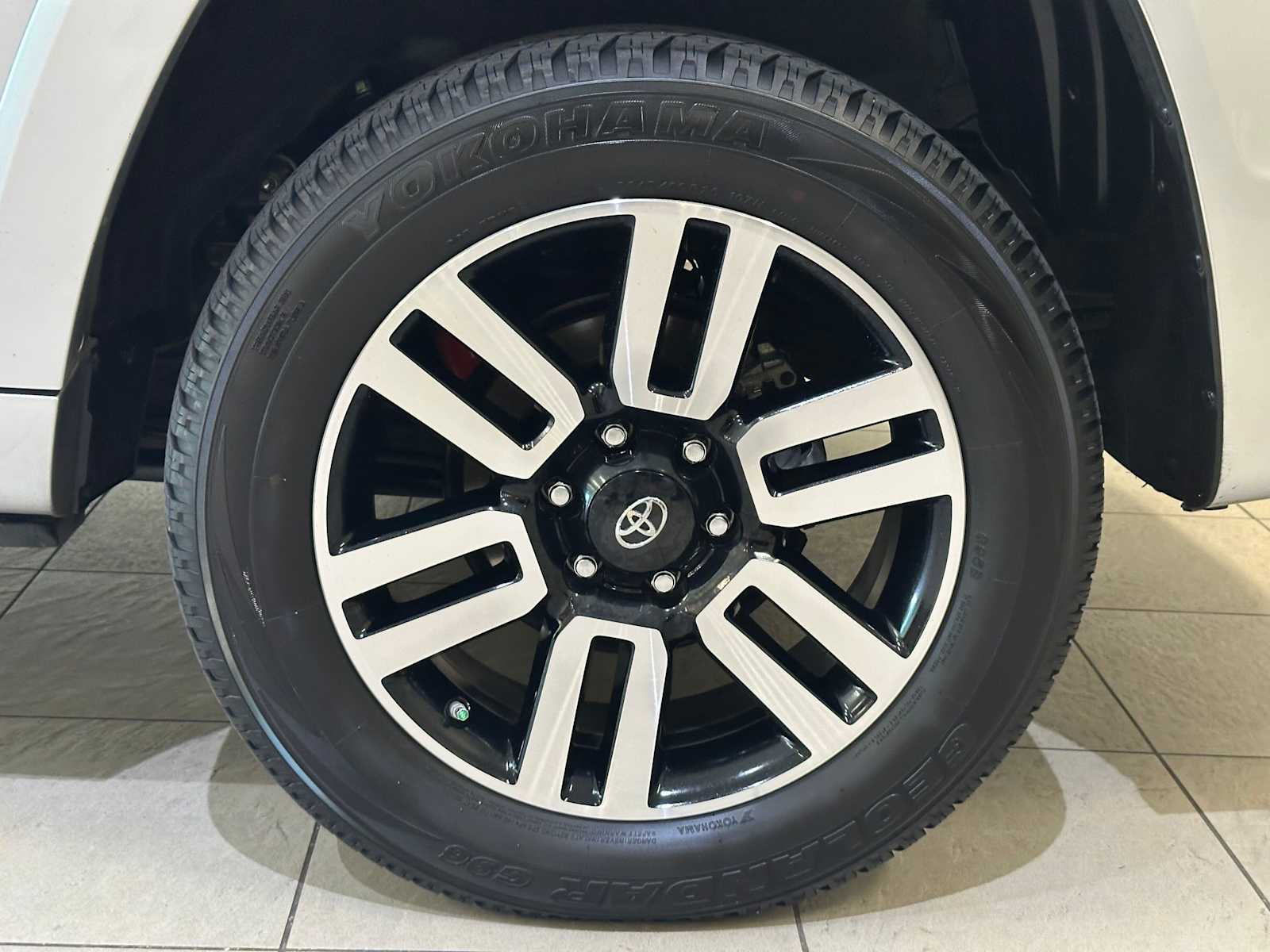 Thumbnail: 2021 Toyota 4Runner - 8