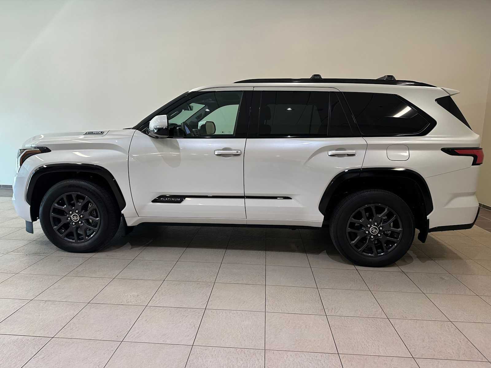 Thumbnail: 2023 Toyota Sequoia - 3