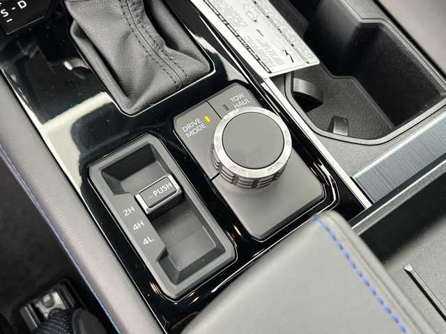 Thumbnail: 2025 Toyota Tundra - 25