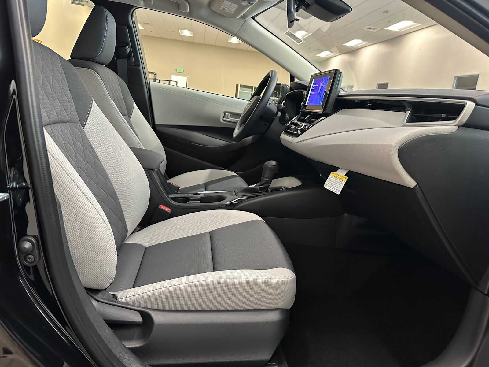 Thumbnail: 2026 Toyota Corolla - 26