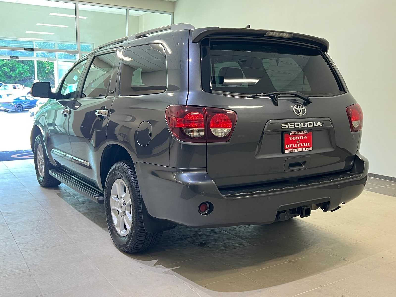 Thumbnail: 2018 Toyota Sequoia - 4