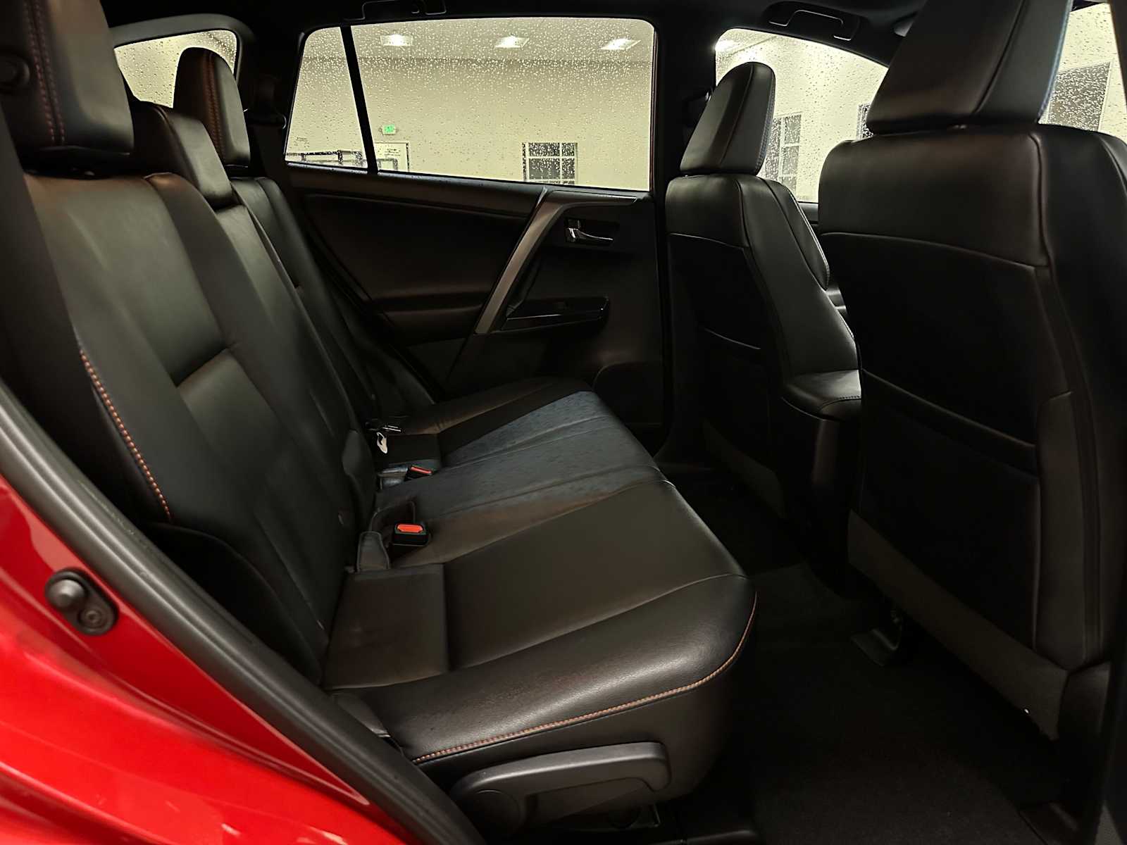 Thumbnail: 2016 Toyota RAV4 - 25