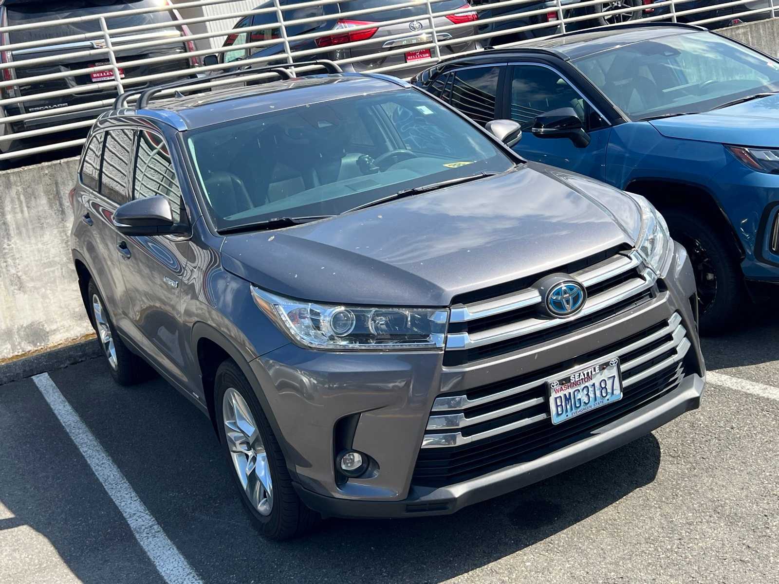 Thumbnail: 2019 Toyota Highlander - 3