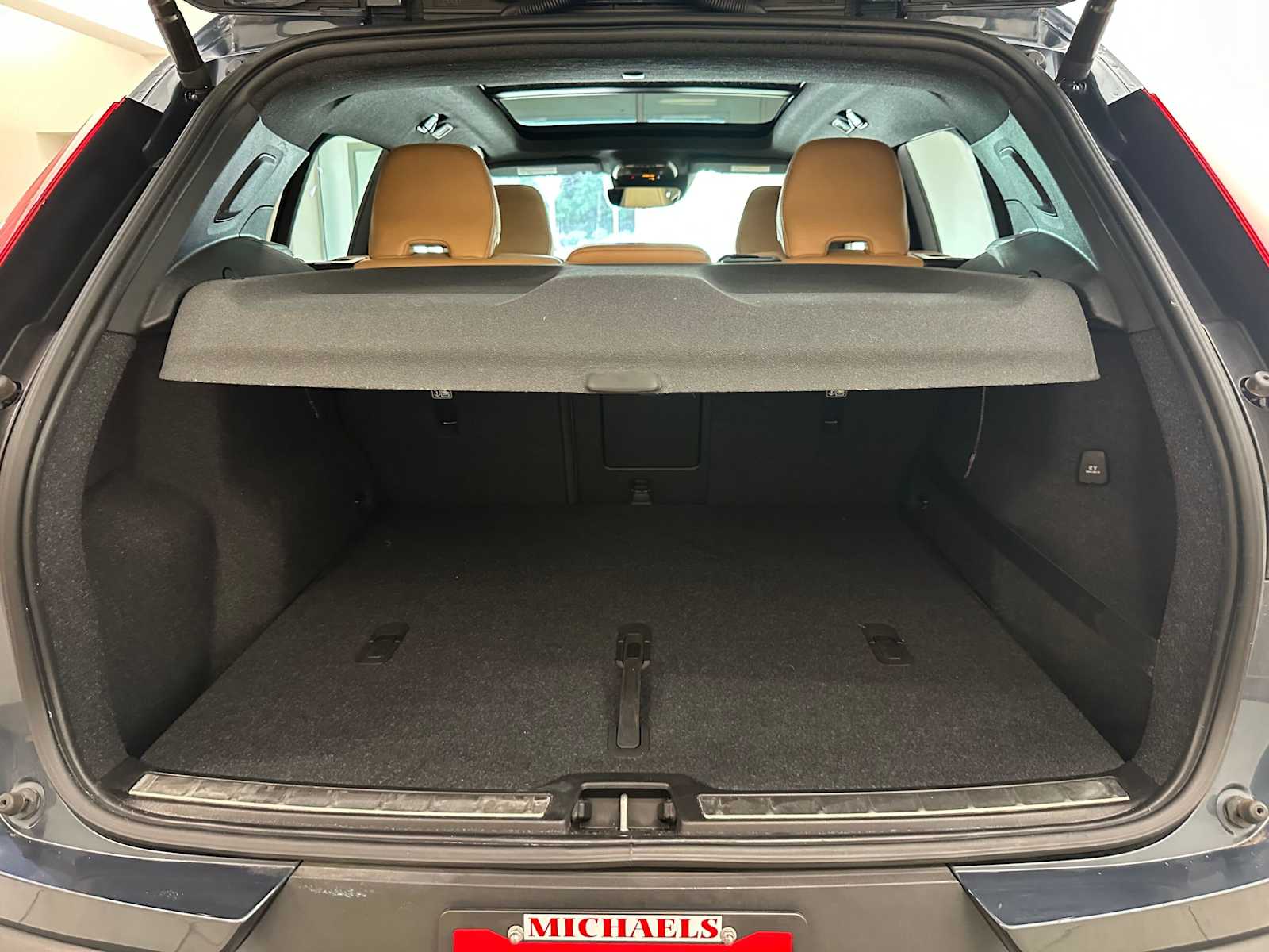 Thumbnail: 2020 Volvo XC40 - 31