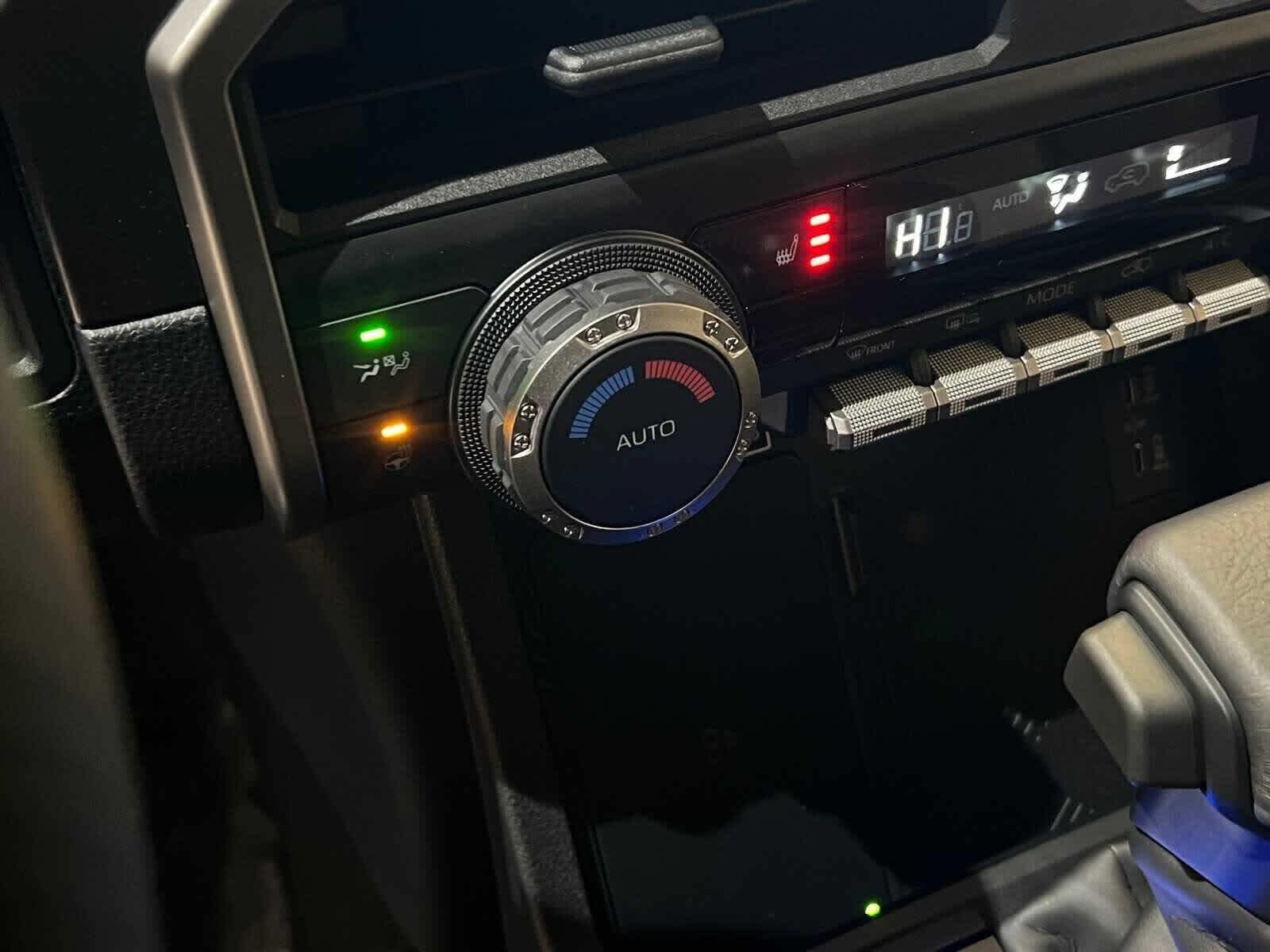 Thumbnail: 2025 Toyota 4Runner - 24