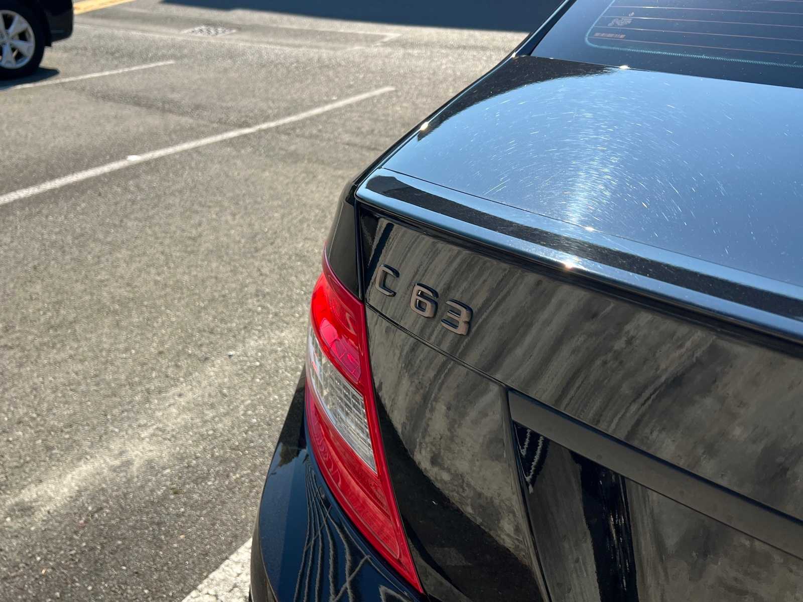 Thumbnail: 2011 Mercedes-Benz C-Class - 9