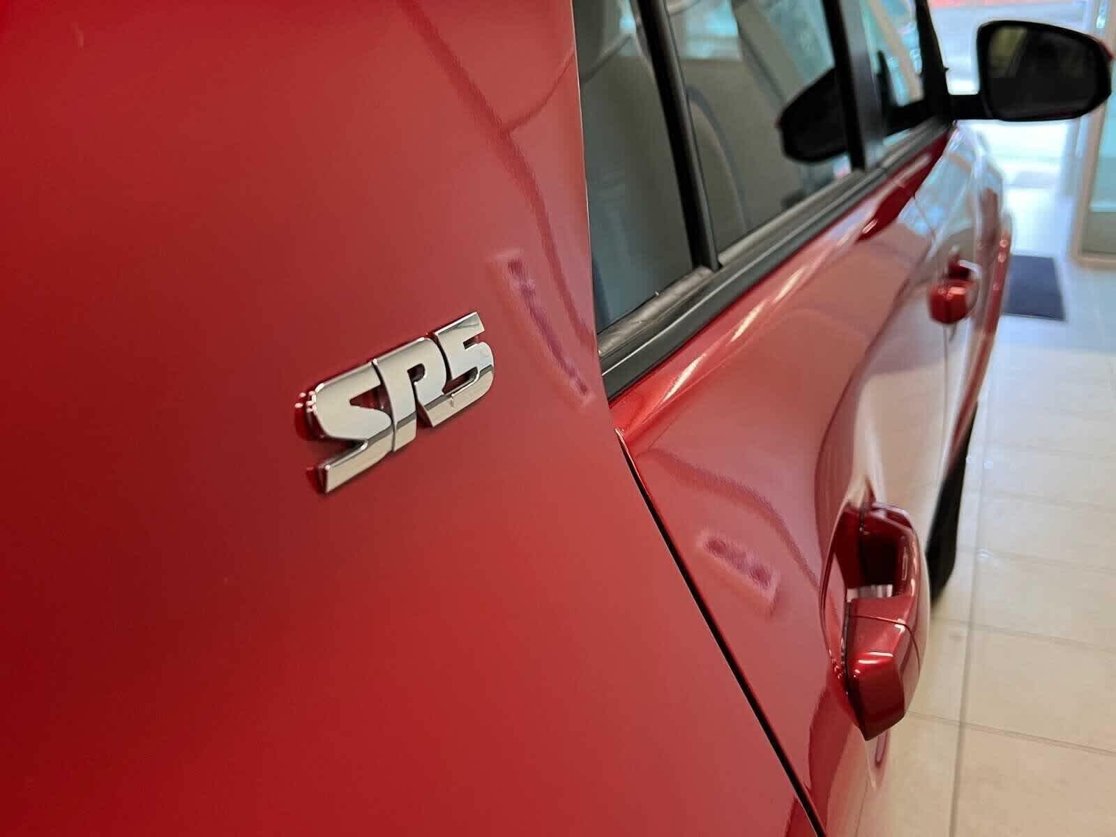 Thumbnail: 2017 Toyota 4Runner - 6