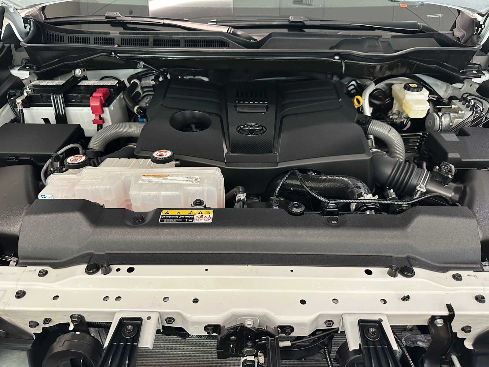 Thumbnail: 2024 Toyota Tundra - 9