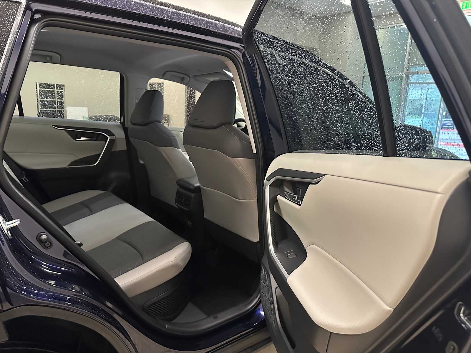 Thumbnail: 2025 Toyota RAV4 - 41