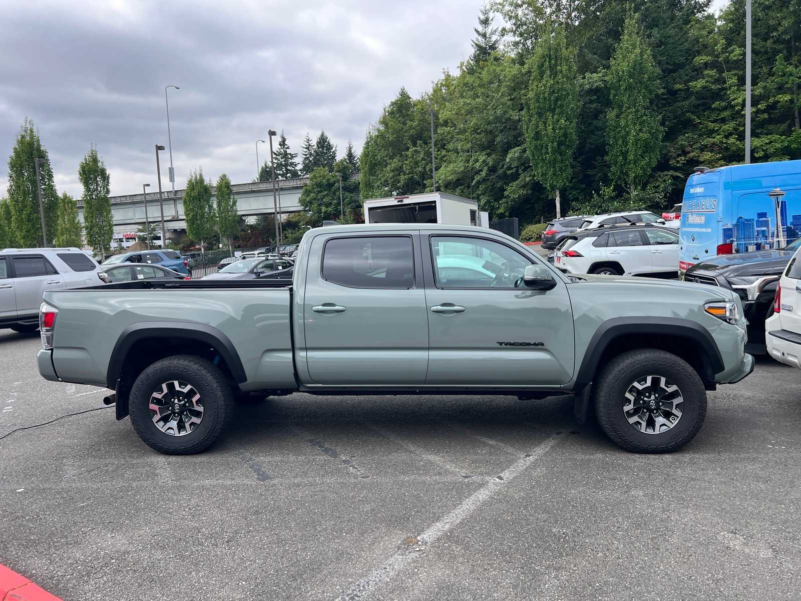 Thumbnail: 2023 Toyota Tacoma - 8
