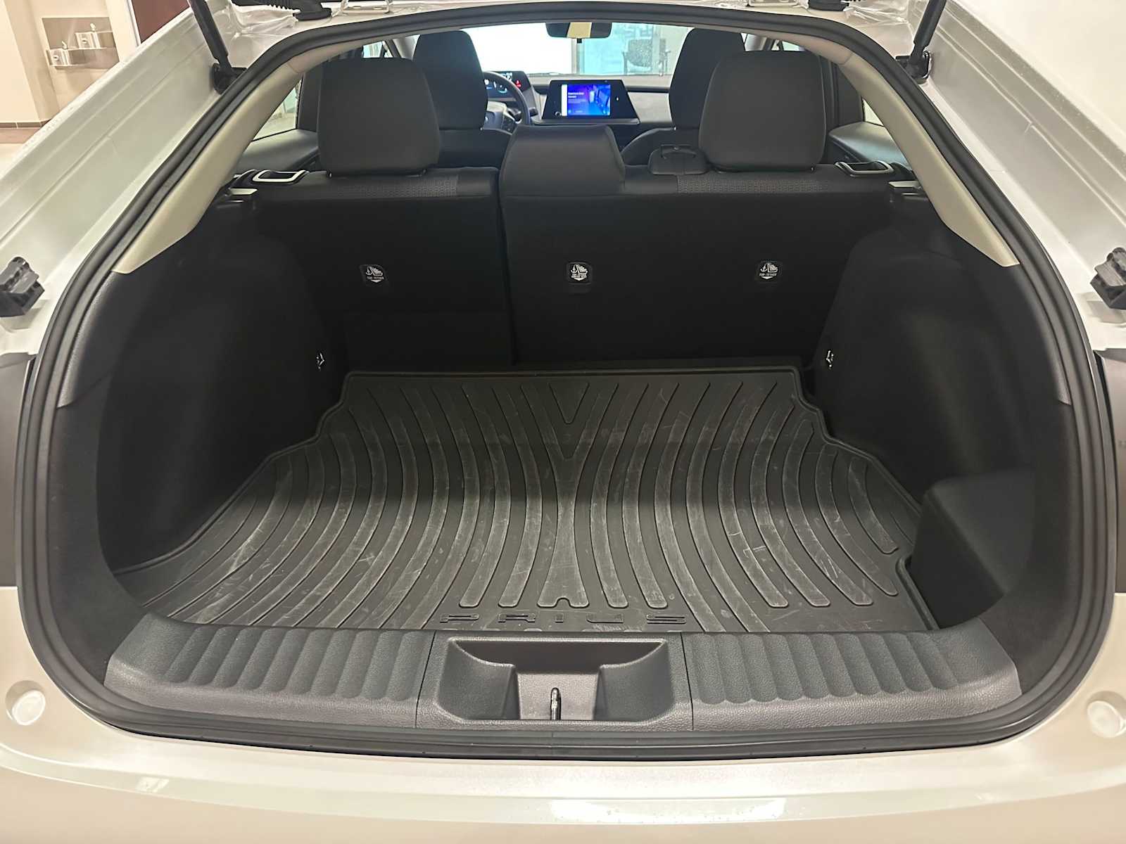 Thumbnail: 2024 Toyota Prius - 29