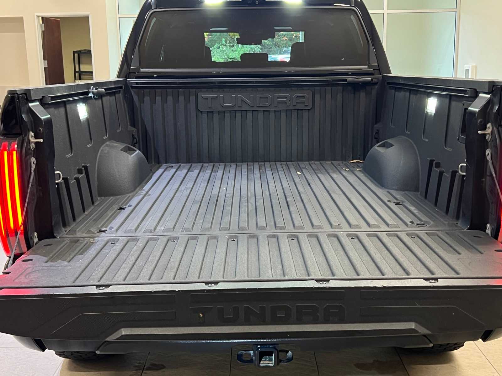 Thumbnail: 2023 Toyota Tundra - 31