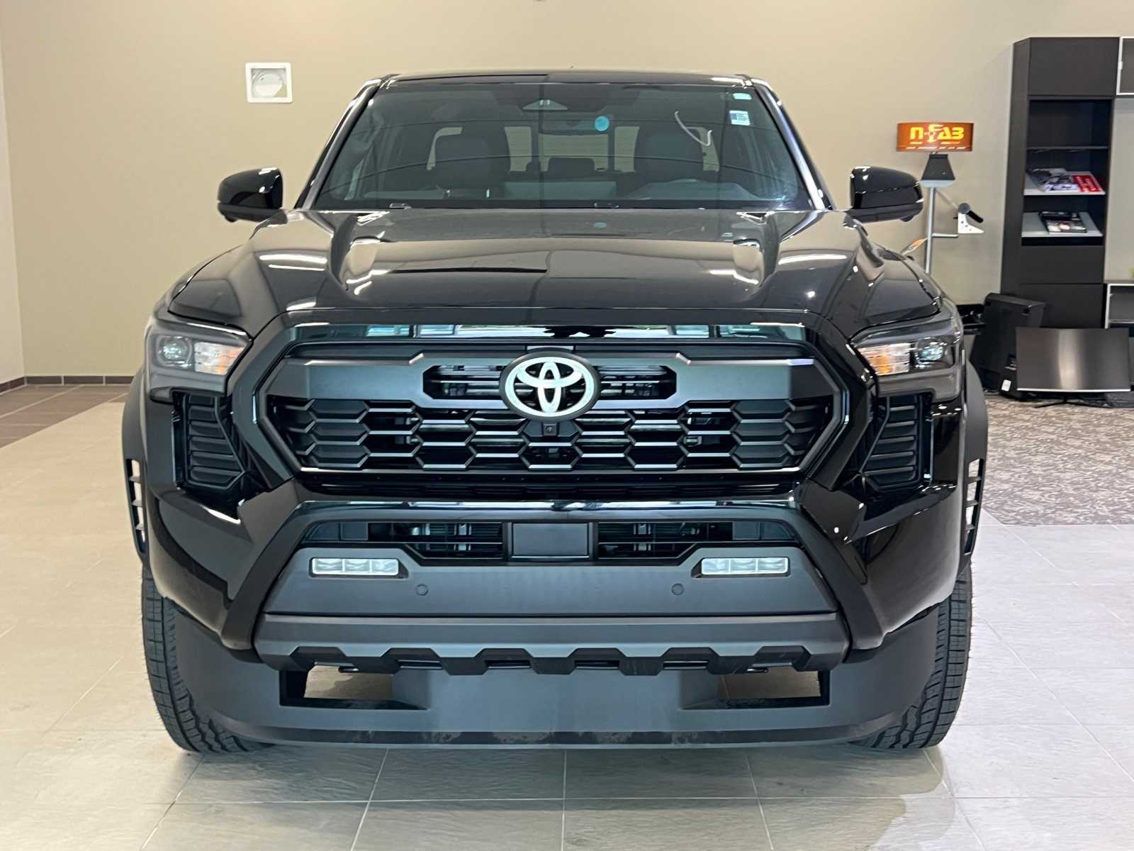 Thumbnail: 2025 Toyota Tacoma - 8