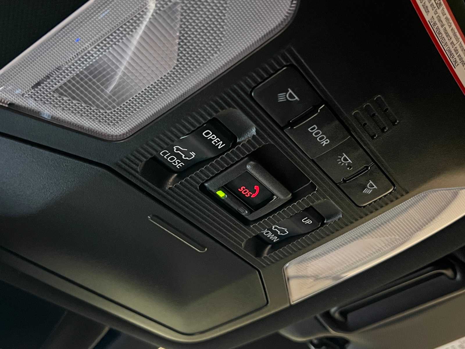 Thumbnail: 2025 Toyota RAV4 - 27