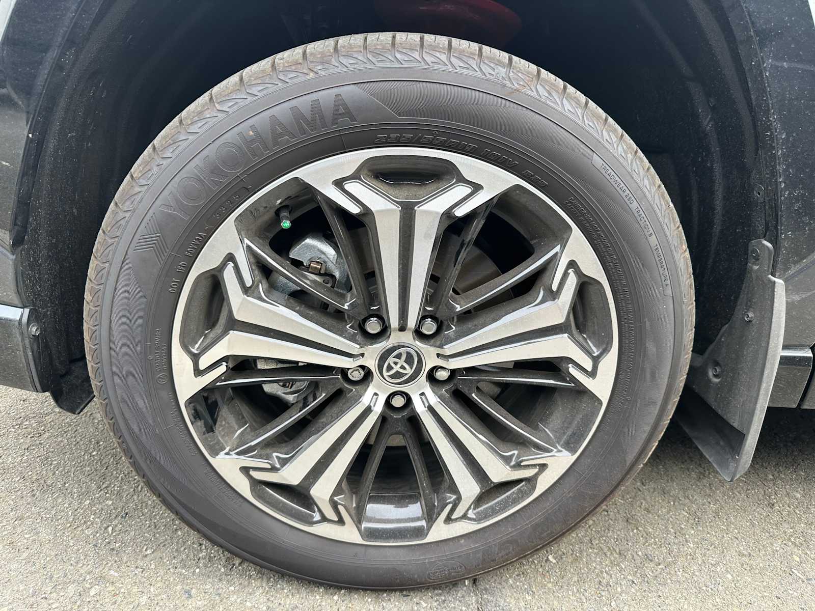 Thumbnail: 2025 Toyota RAV4 - 4